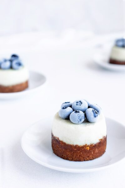 Minis cheesecakes citron myrtilles