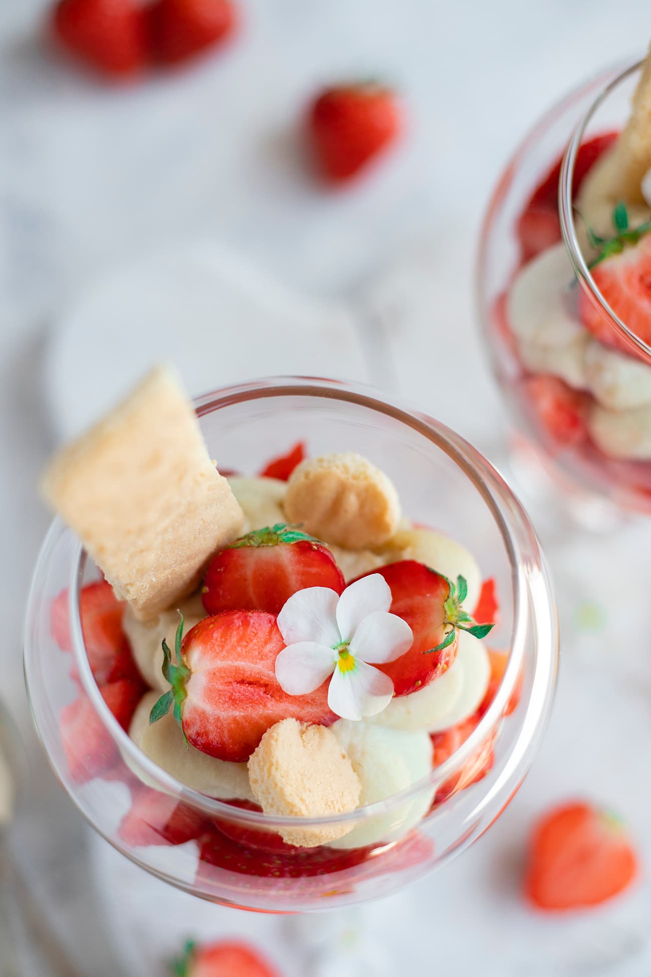 Tiramisu végétal aux fraises