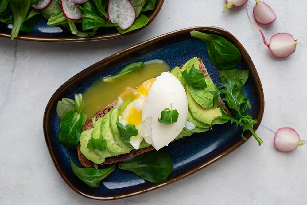 Avocat toast à l'œuf mollet