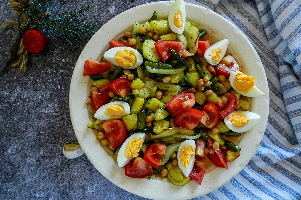 Salade à l'œuf mollet